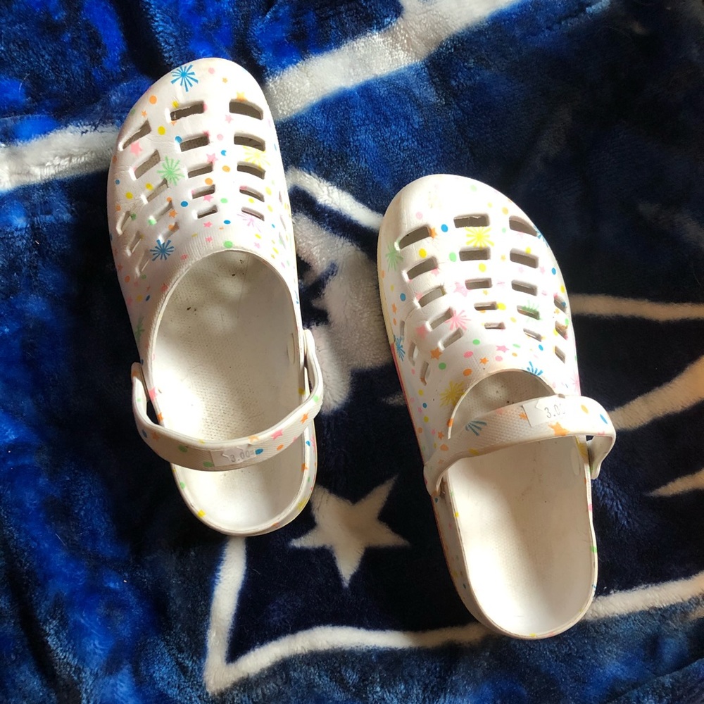 Airwalk Clogs